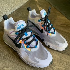NIKE AIR MAX REACT 270!